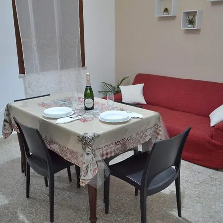Casa Levante Holiday home Augusta